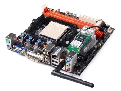 索泰迷酷8200-ITX WiFi主板 迷你平台的高性能之选